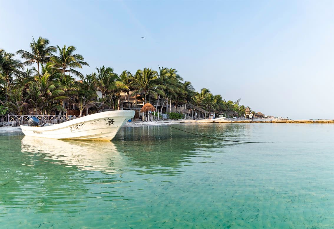Casa Impala – tekints be a mexikói tengerparton található fantasztikus nyaralóba, ahol a letisztult luxus egyesül az otthonossággal.