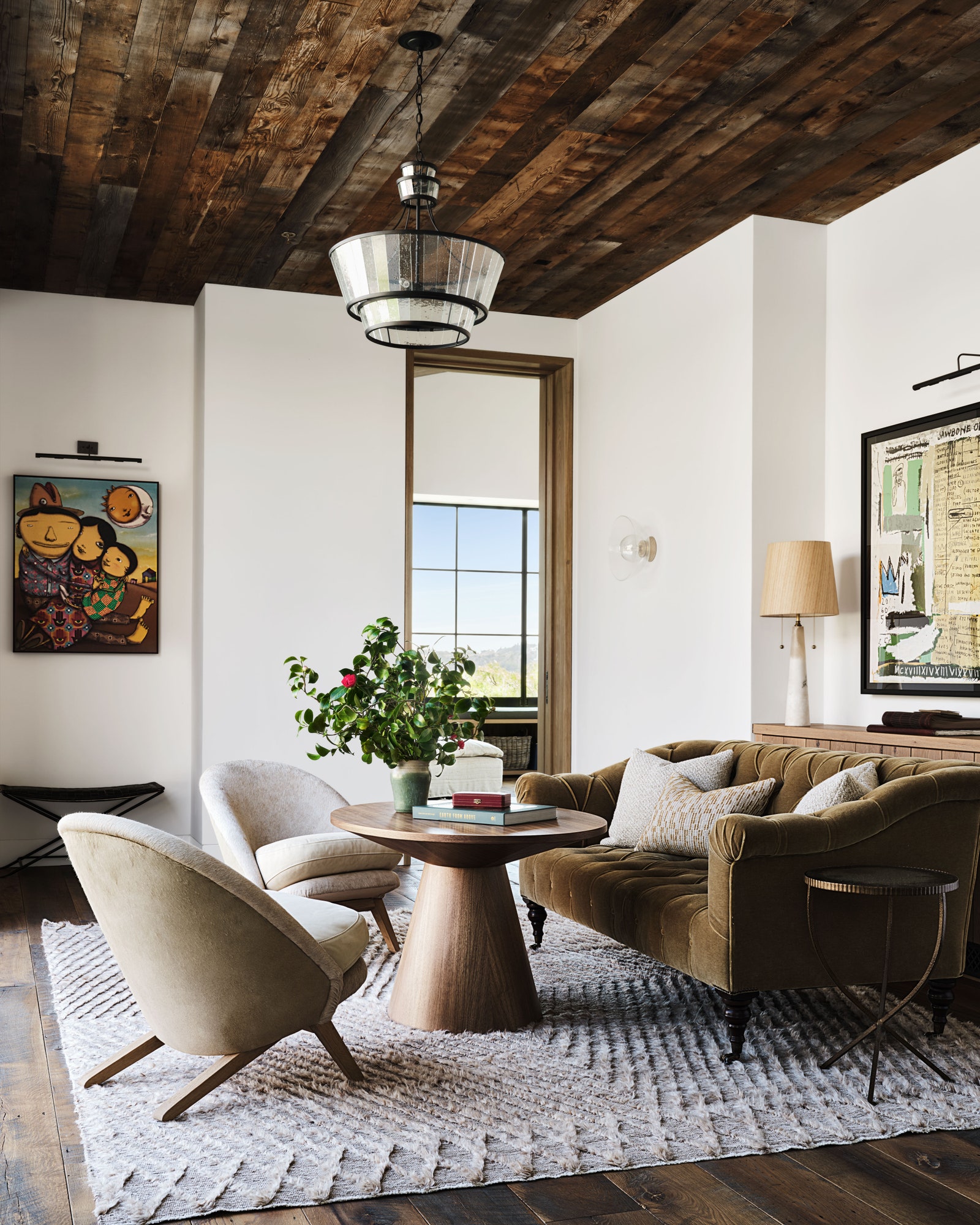 Lenyűgöző farmház Los Angelesben: nézd meg Mila Kunis és Ashton Kutcher gyönyörű kaliforniai otthonát. Hírességek otthona.